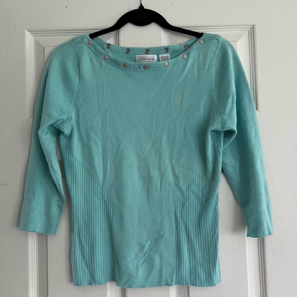 Jeanne Pierre blue sweater. 3/4 sleeves. Size large.